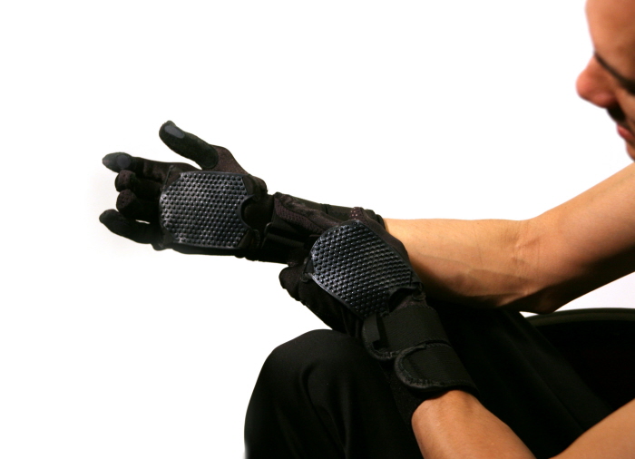 Vertex Glove